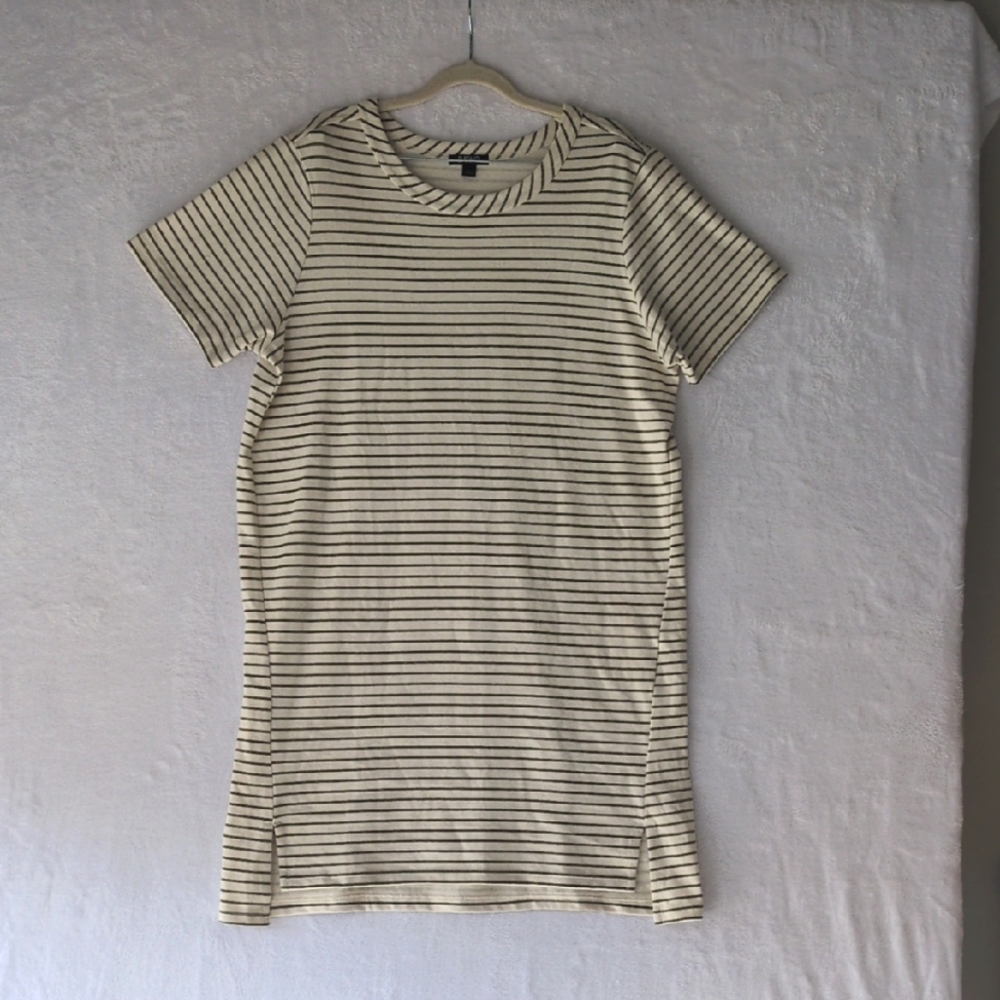 Buffalo Women's Cream & Green Striped T Shirt Dress Size L